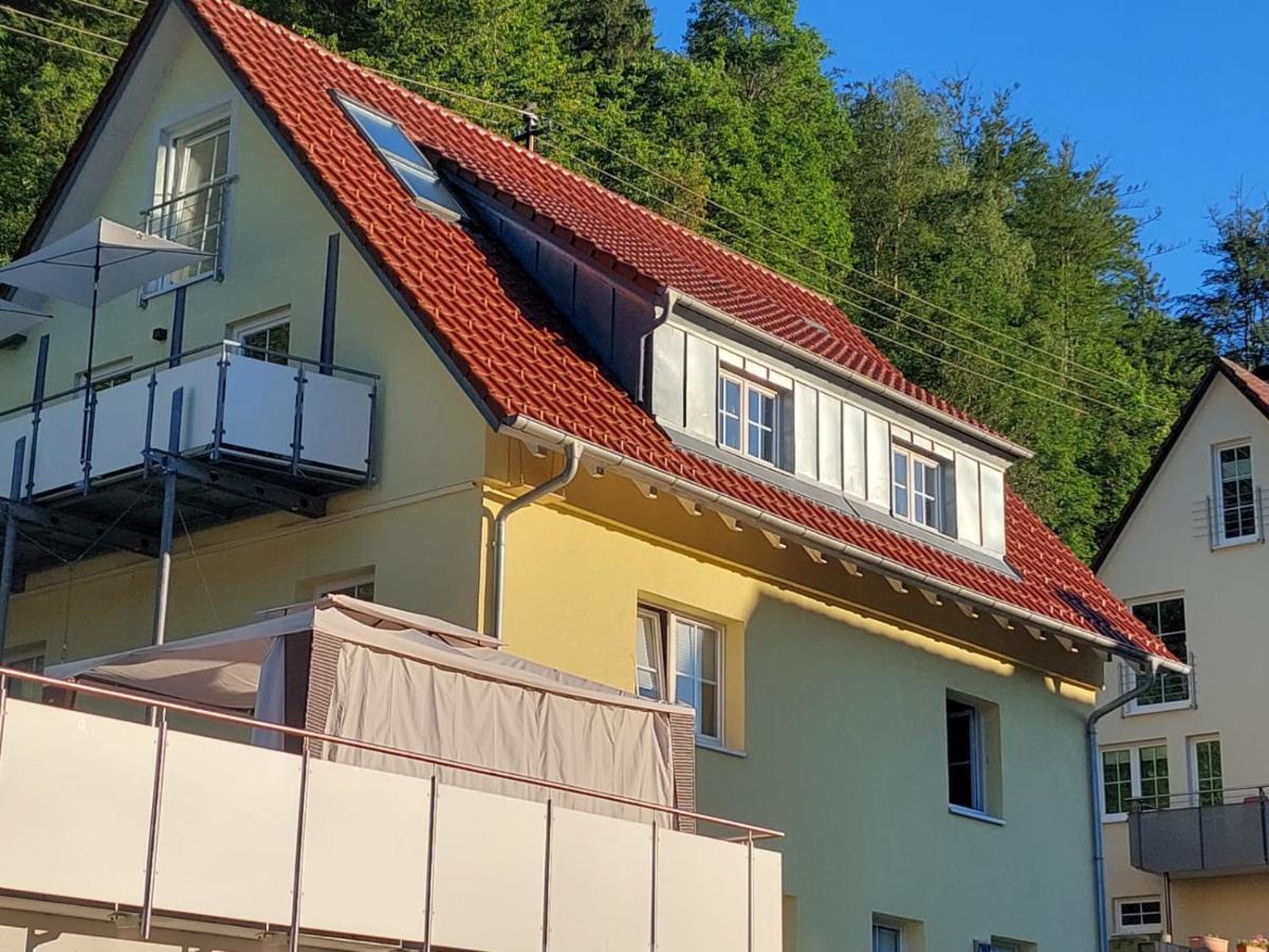Apartement Am Waldrand Bad Wildbad Zewnętrze zdjęcie